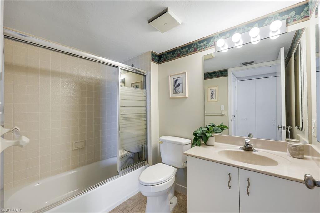 990 Cape Marco Dr 208 Property Photo 15
