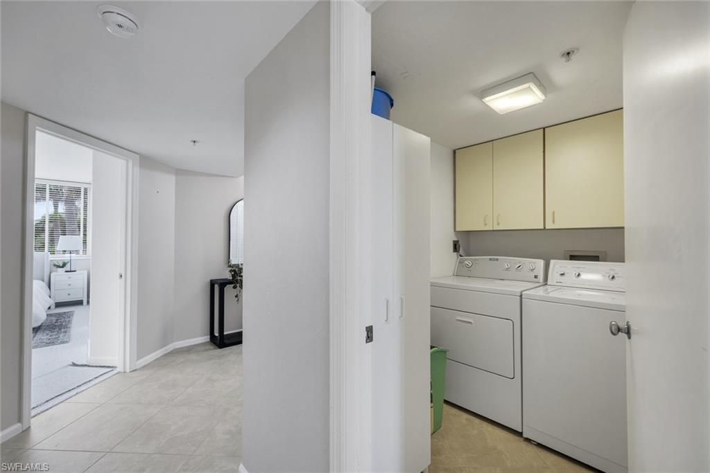 990 Cape Marco Dr 208 Property Photo 16
