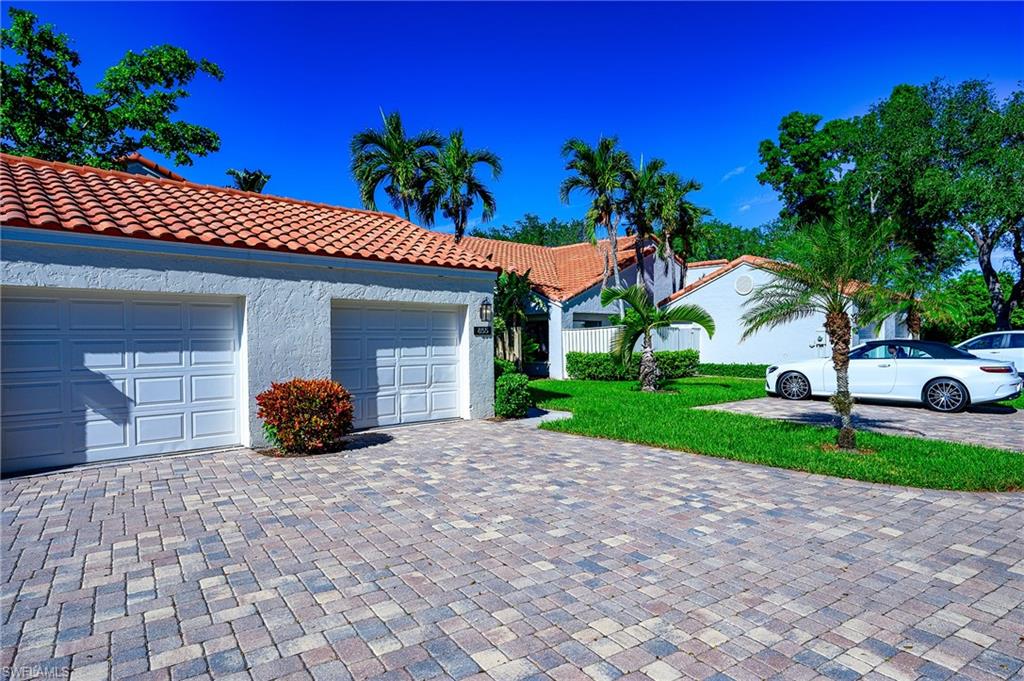 855 Reef Point Cir Property Photo 2