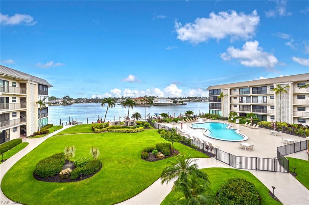 3200 Gulf Shore Blvd N 308 Property Photo 2
