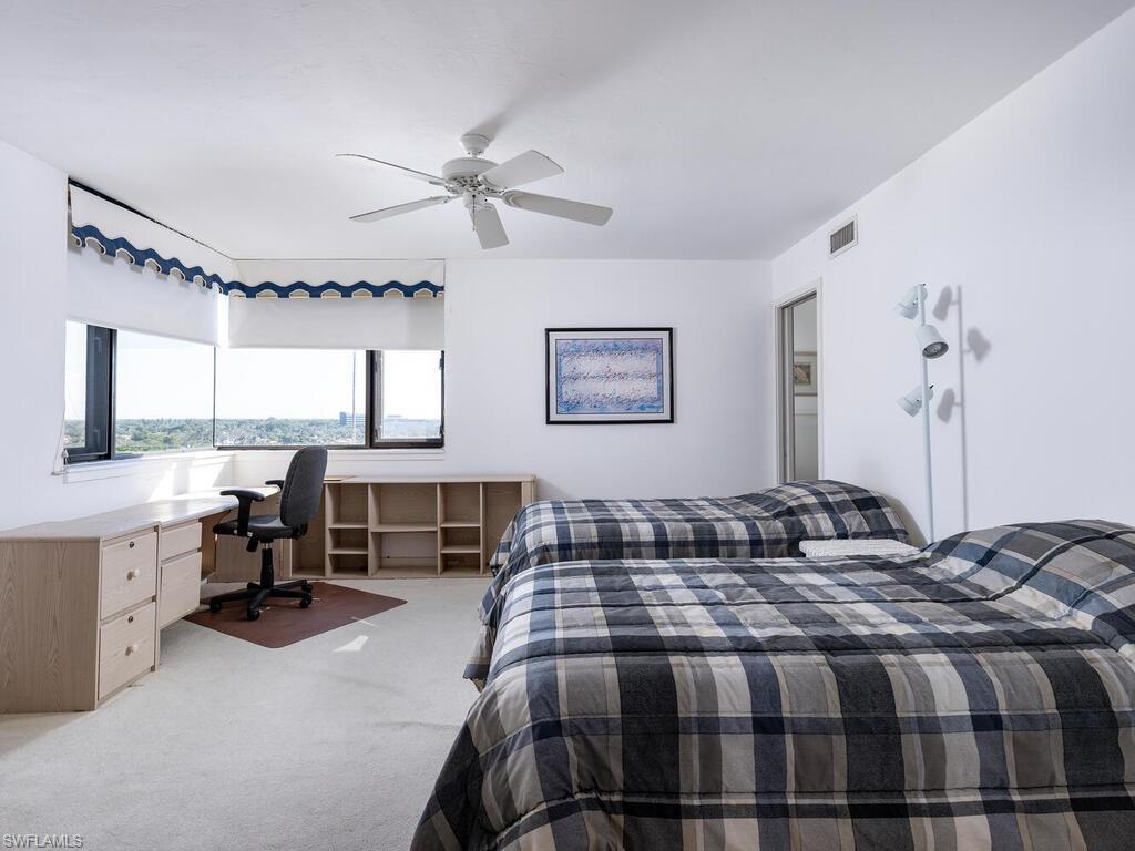 5555 Heron Point Dr 902 Property Photo 8