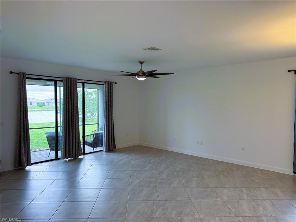 13856 Pine Lodge Ln Property Photo 2