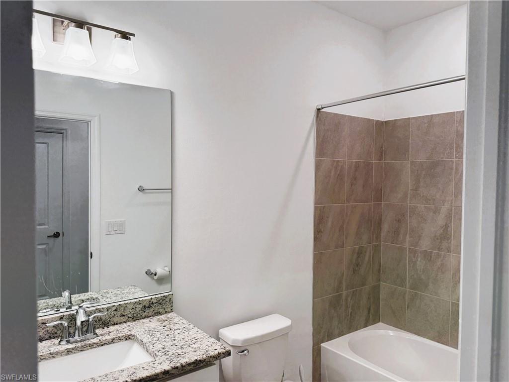 13856 Pine Lodge Ln Property Photo 12
