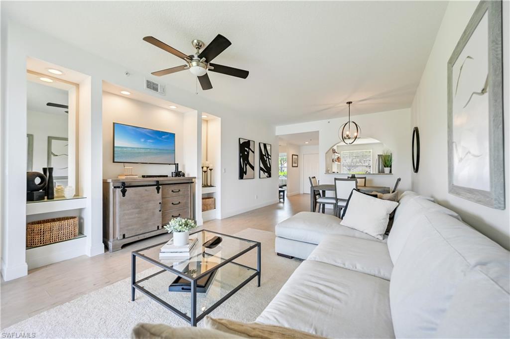 6650 Huntington Lakes Cir 102 Property Photo 8