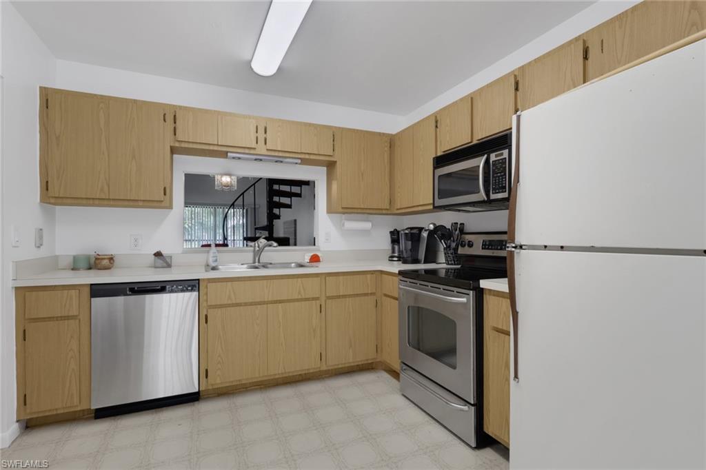 15456 Admiralty Cir 10 Property Photo 12