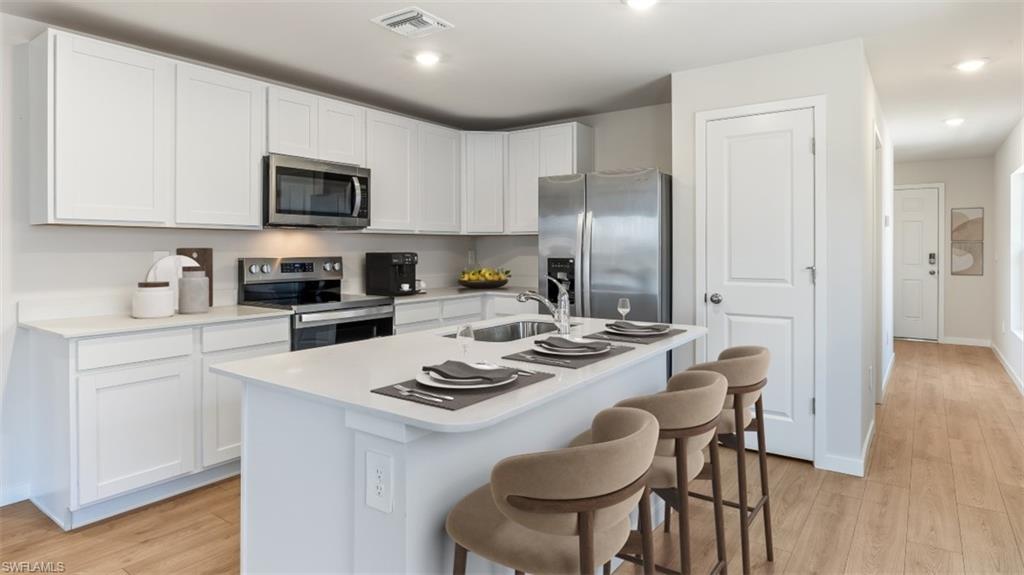 2670 Soft Coral Way Property Photo 2
