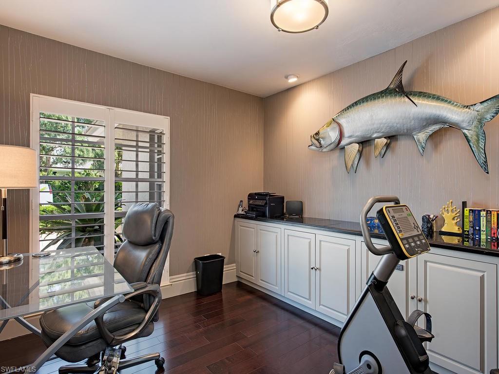 712 Shadow Lake Ln Property Photo 8
