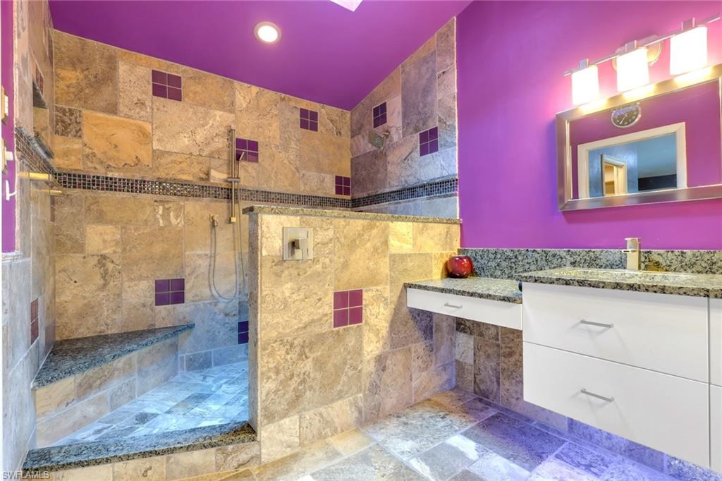 15261 Shamrock Dr Property Photo 47