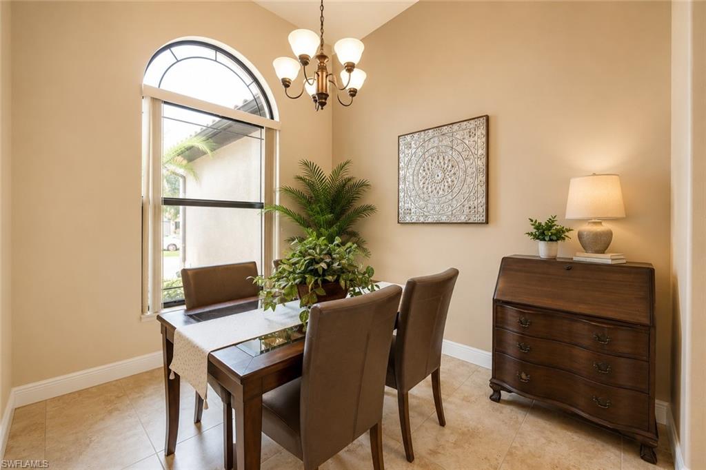 2509 Surfside Blvd Property Photo 9