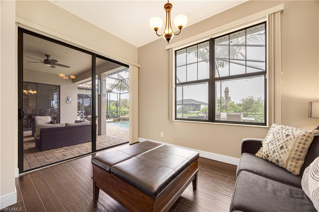 2509 Surfside Blvd Property Photo 16