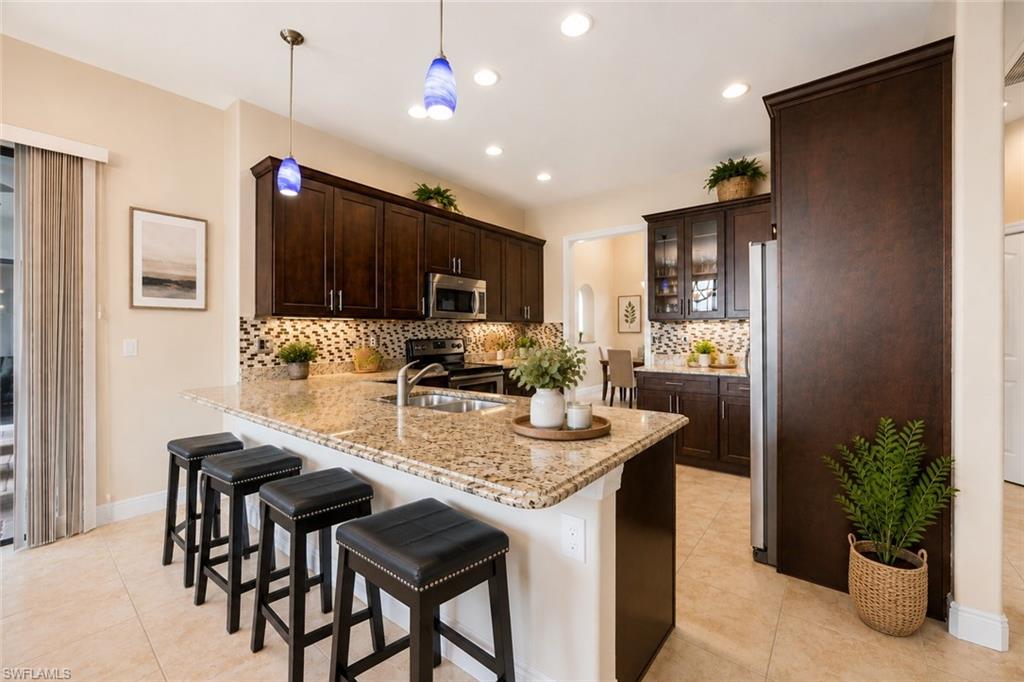 2509 Surfside Blvd Property Photo 22