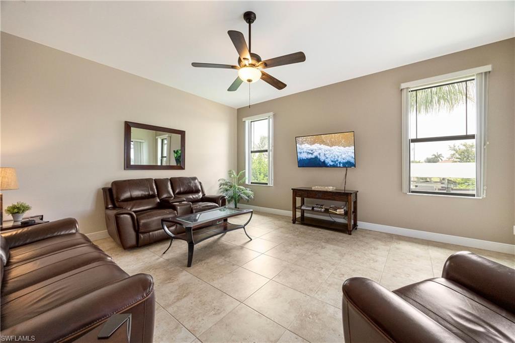 2509 Surfside Blvd Property Photo 24
