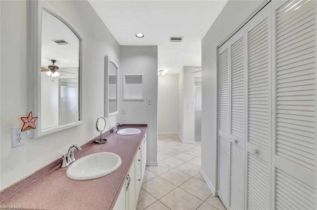 5859 Westbourgh Ct Property Photo 14