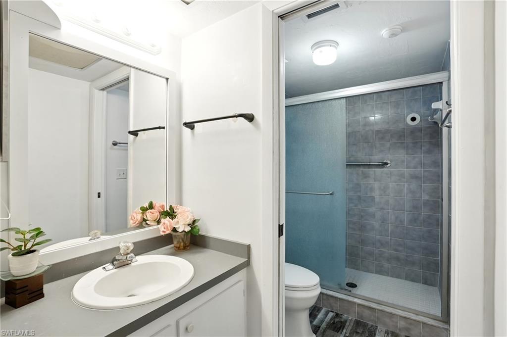 2231 5th St 207 Property Photo 23
