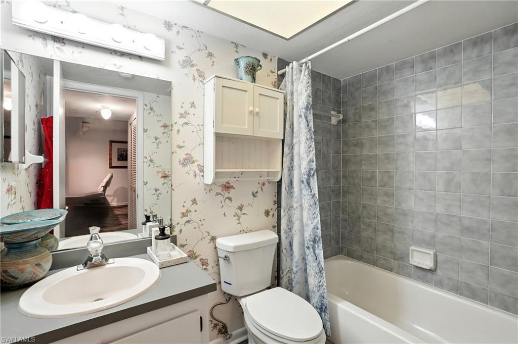 2231 5th St 207 Property Photo 25