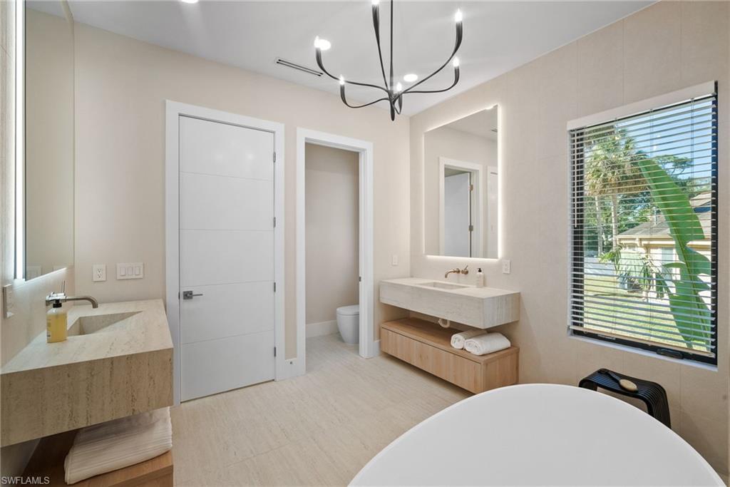 1364 Cypress Woods Dr Property Photo 28