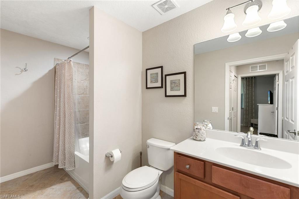 9735 Acqua Ct 615 Property Photo 16
