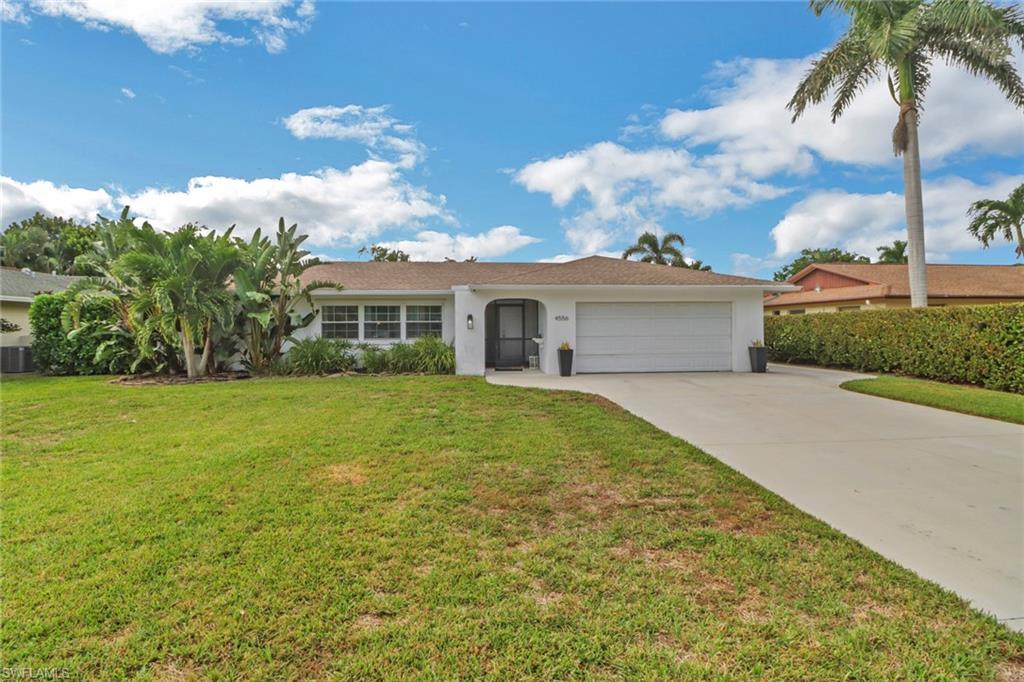 4556 Lakewood Blvd Property Photo 2