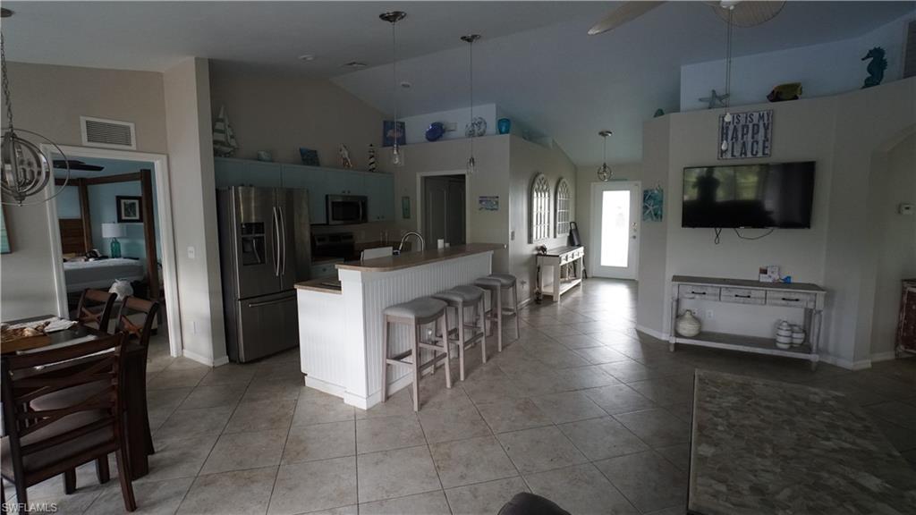 900 Embers Ter Property Photo 7
