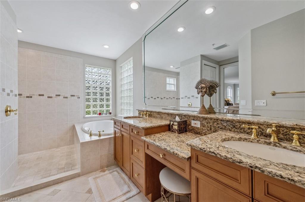 226021981 Property Photo 6