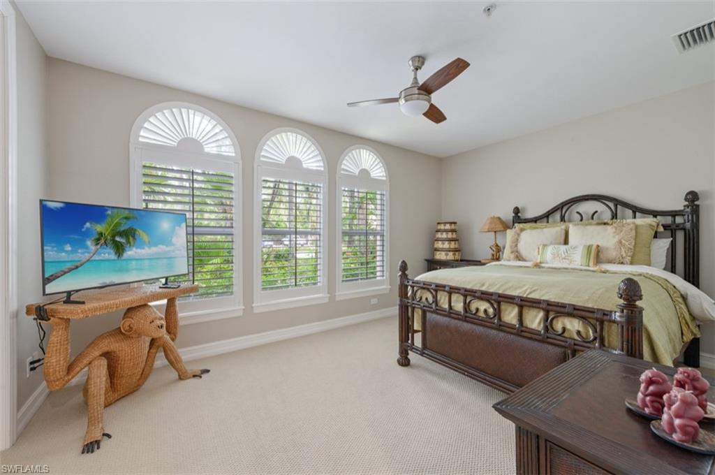 226021981 Property Photo 14