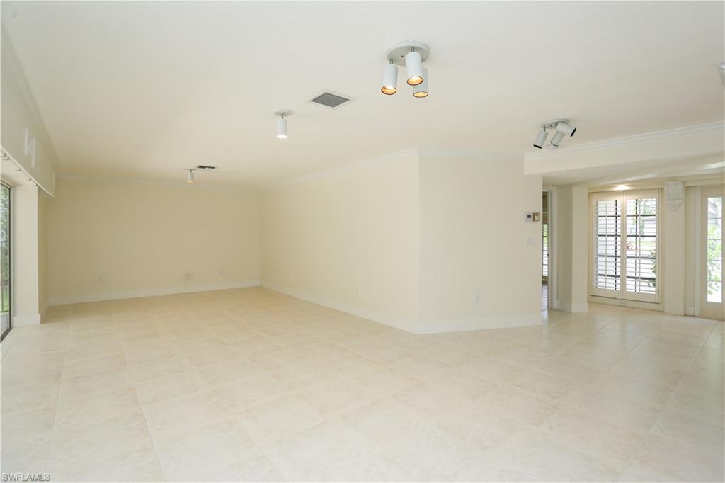 2901 Crayton Rd Property Photo 36