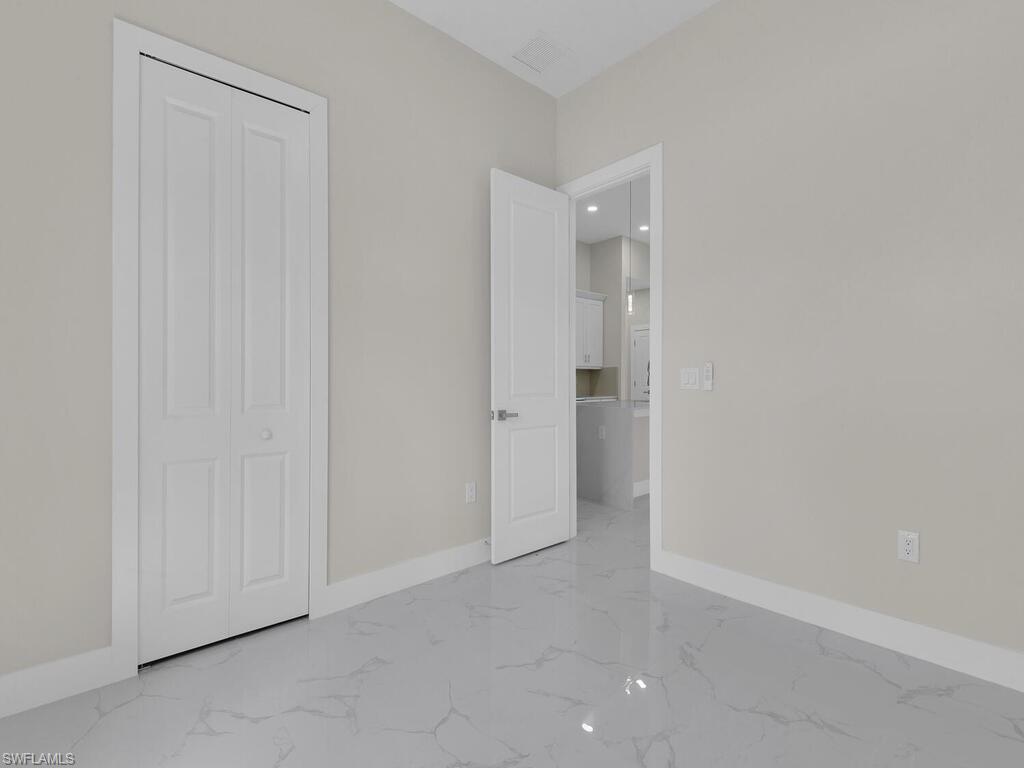 503 Lincoln Blvd Property Photo 15