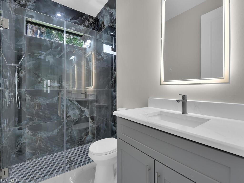 503 Lincoln Blvd Property Photo 16