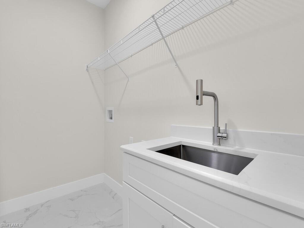 503 Lincoln Blvd Property Photo 19