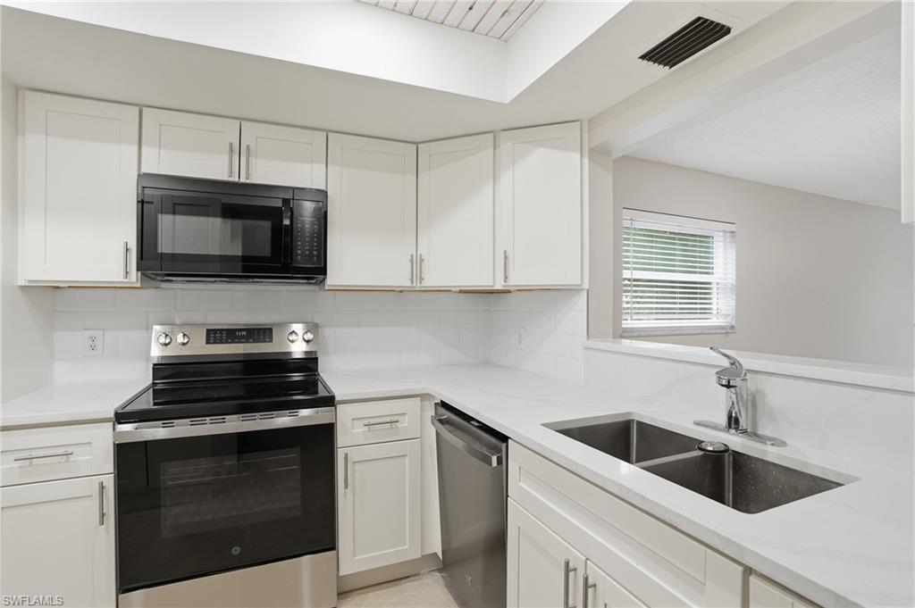 3150 Binnacle Dr 106 Property Photo 11