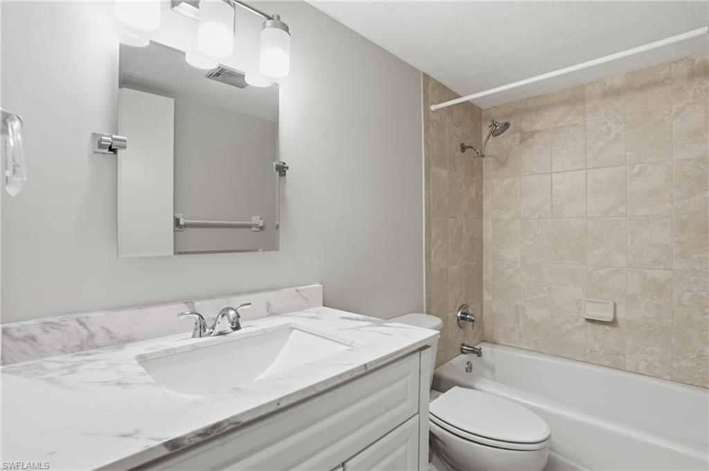 3150 Binnacle Dr 106 Property Photo 18
