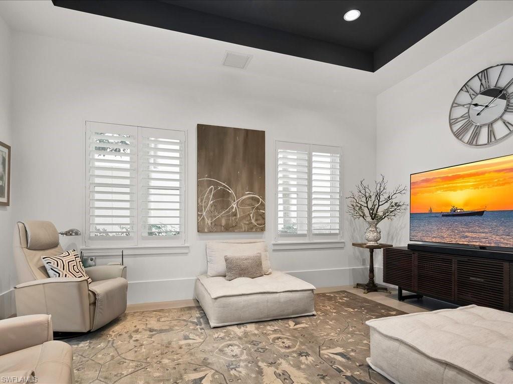 9193 Mercato Way Property Photo 32