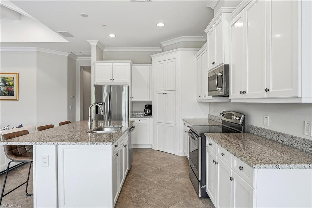 6561 Dominica Dr 201 Property Photo 11
