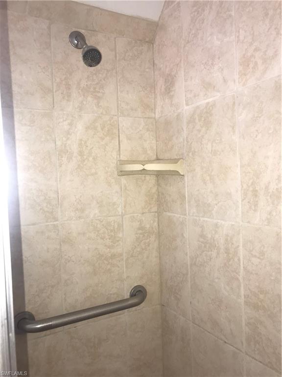 323 Ohio Rd Property Photo 15