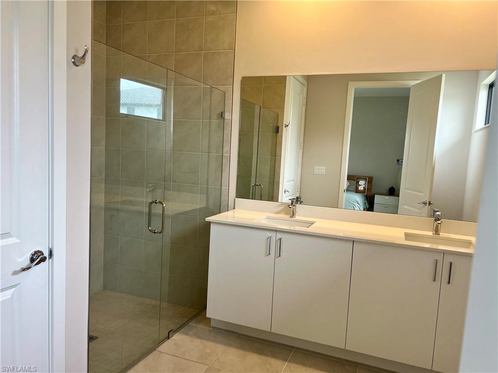 5252 Lamone Ln Property Photo 11