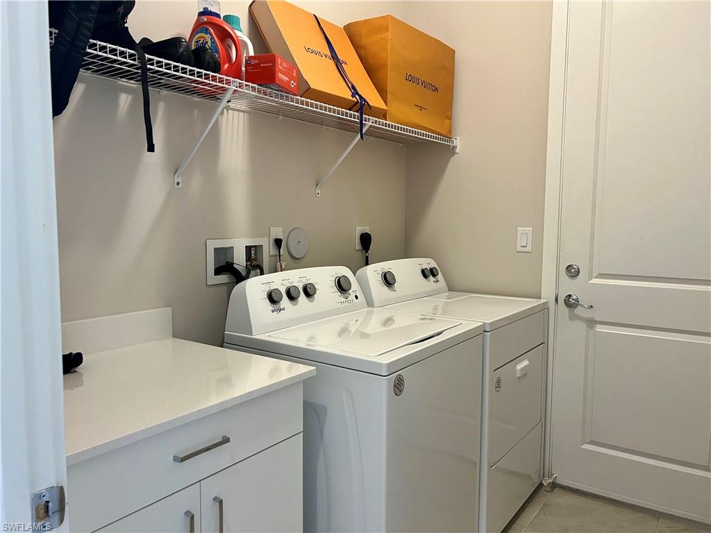 5252 Lamone Ln Property Photo 17