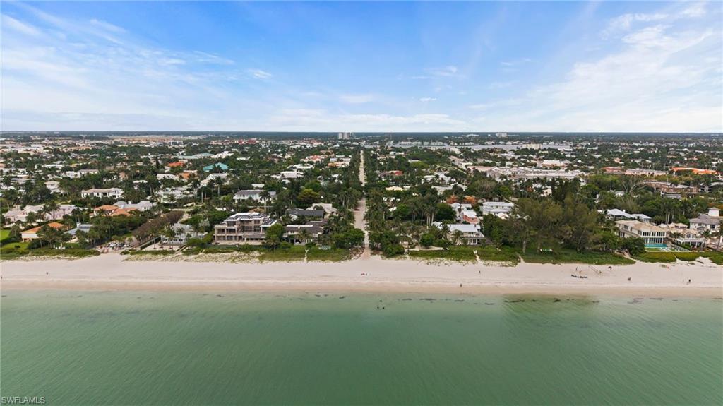 1100 Gulf Shore Blvd S Property Photo 5