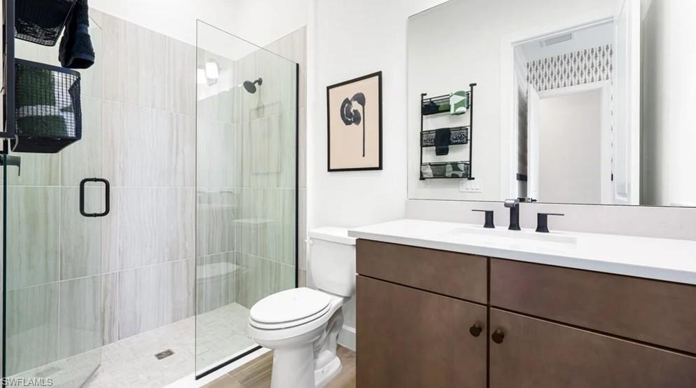 26885 Victoria Pl Property Photo 18