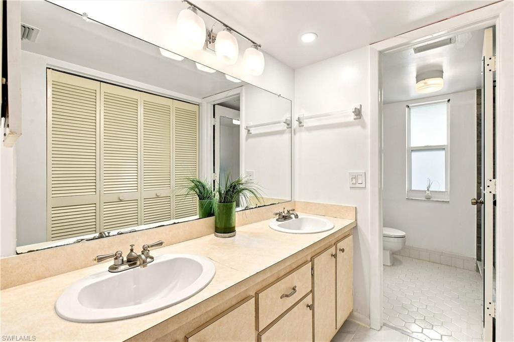 550 Teryl Rd 2302 Property Photo 20