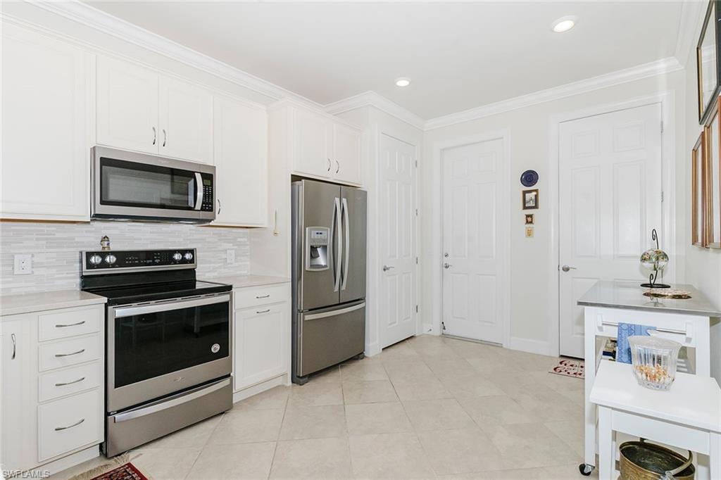 5872 Mayflower Way Property Photo 5