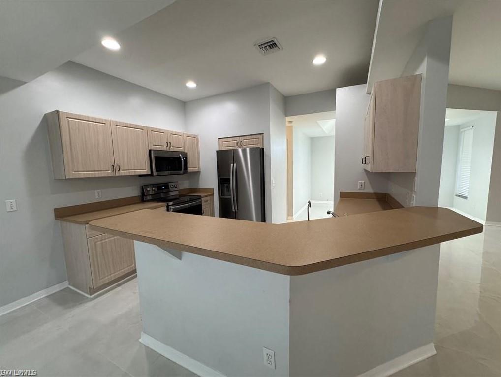 4649 Santiago Ln Property Photo 4