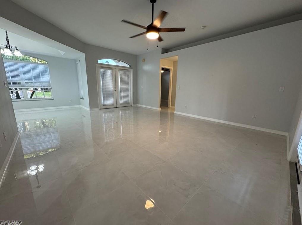 4649 Santiago Ln Property Photo 9