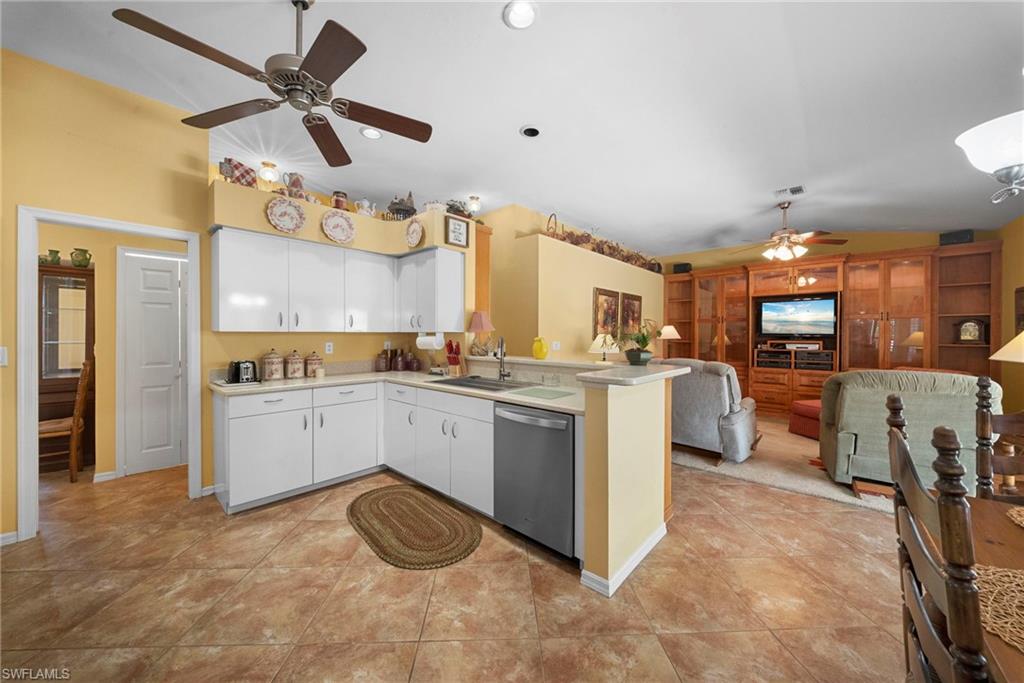 226022235 Property Photo 7