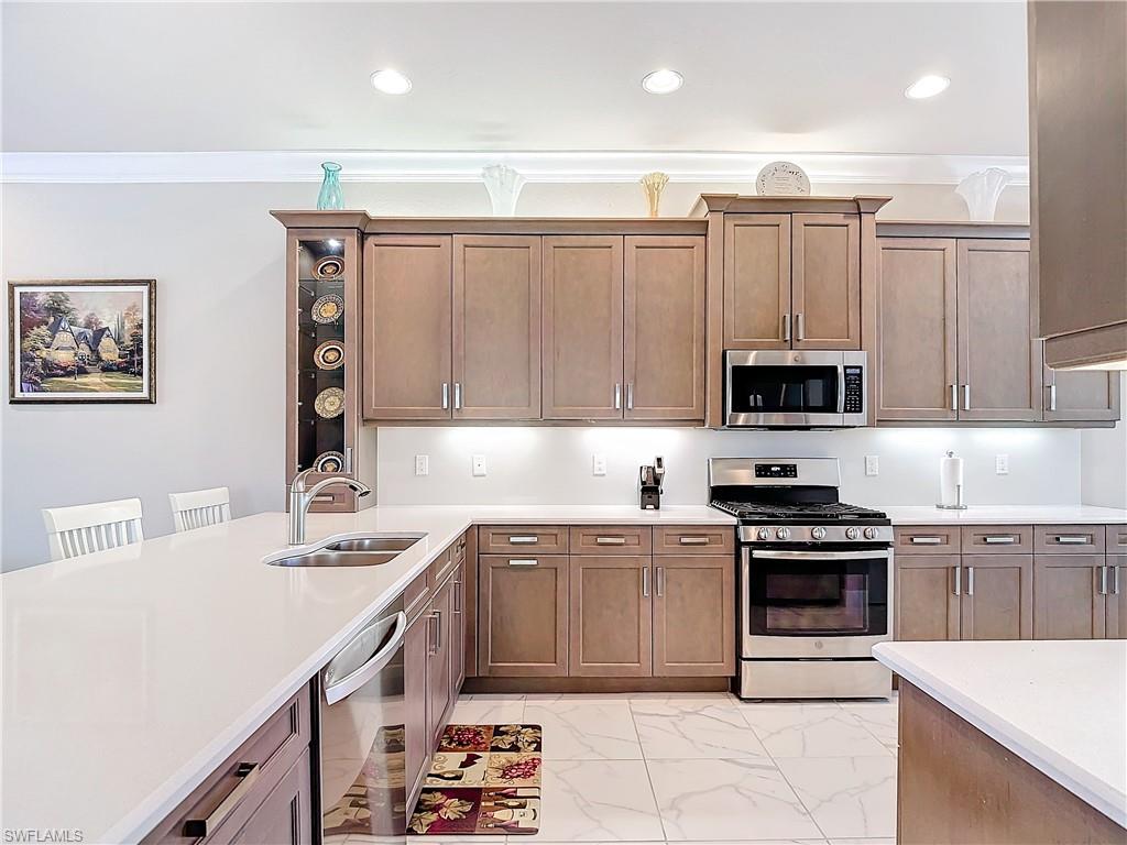 4310 Aurora St Property Photo 7