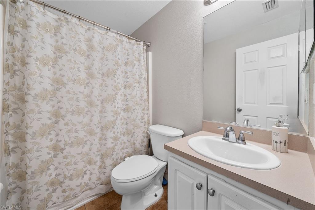 2409 Edgewater Way Property Photo 34