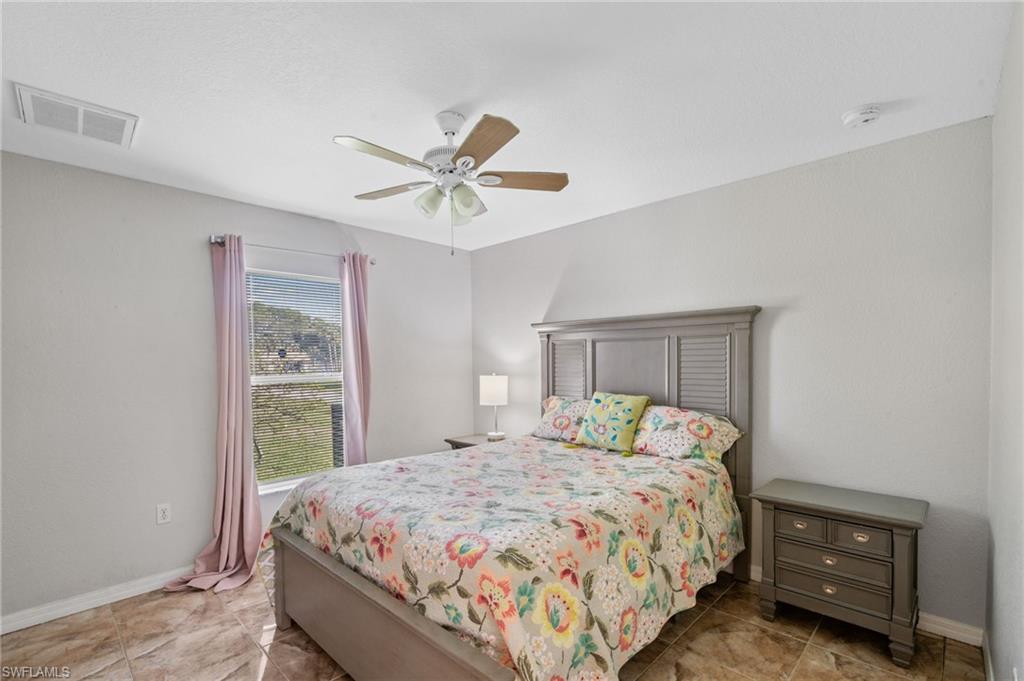 2409 Edgewater Way Property Photo 35