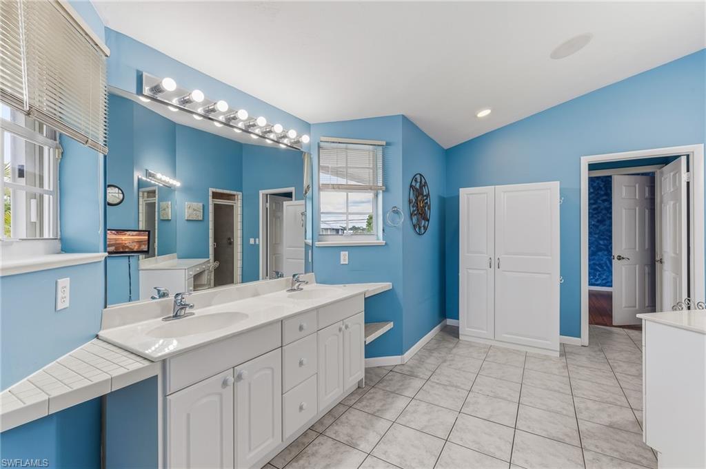 4692 Spring Creek Dr Property Photo 15