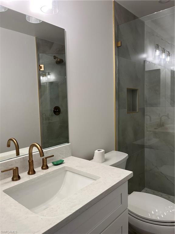 4300 Belair Ln 9 Property Photo 12