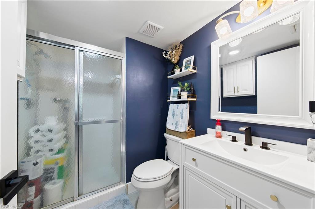 25808 Cockleshell Dr 114 Property Photo 17