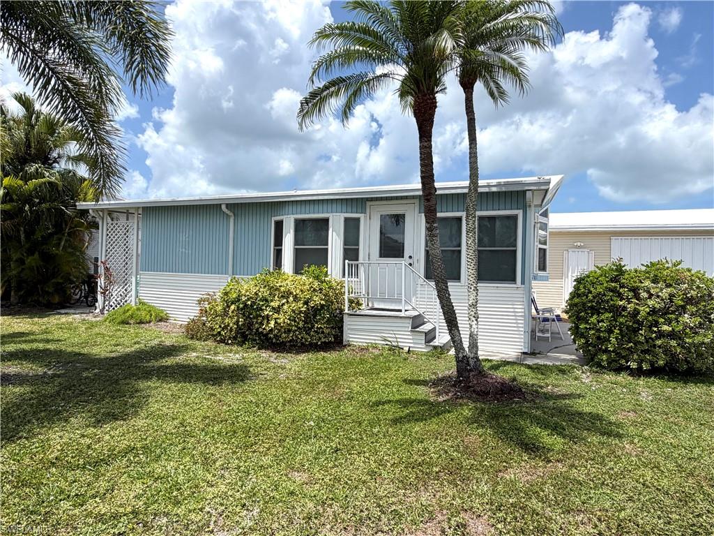 4701 Mayflower Way W Property Photo 2